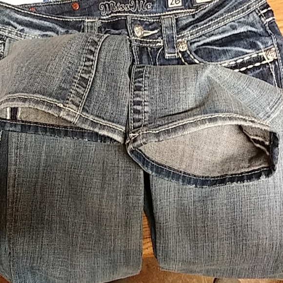 Miss me size 26 Embellished low rise jeans 27x33 - Picture 8 of 8